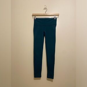LULULEMON ATHLETICA GREEN Leggings. Size S